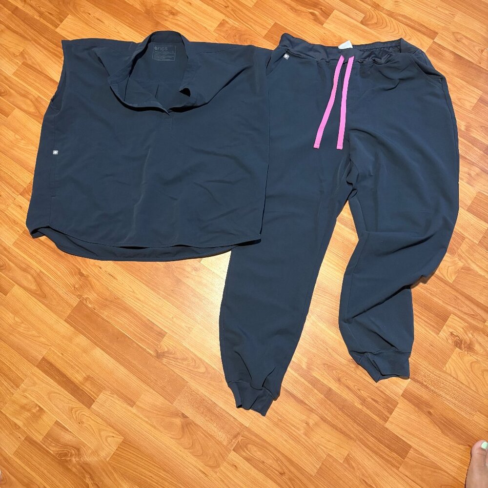 Figs scrubs